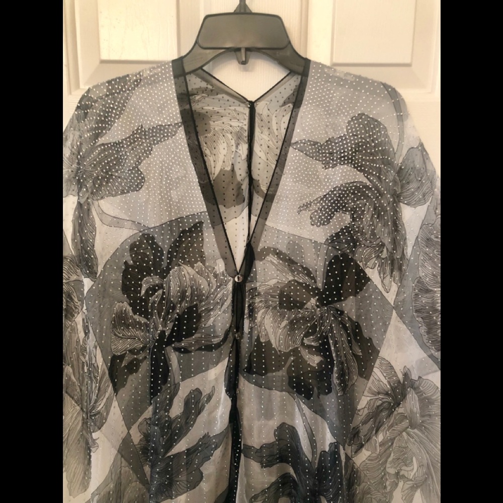 Floral Rhinestone Bling Poncho - Picture 2 of 3